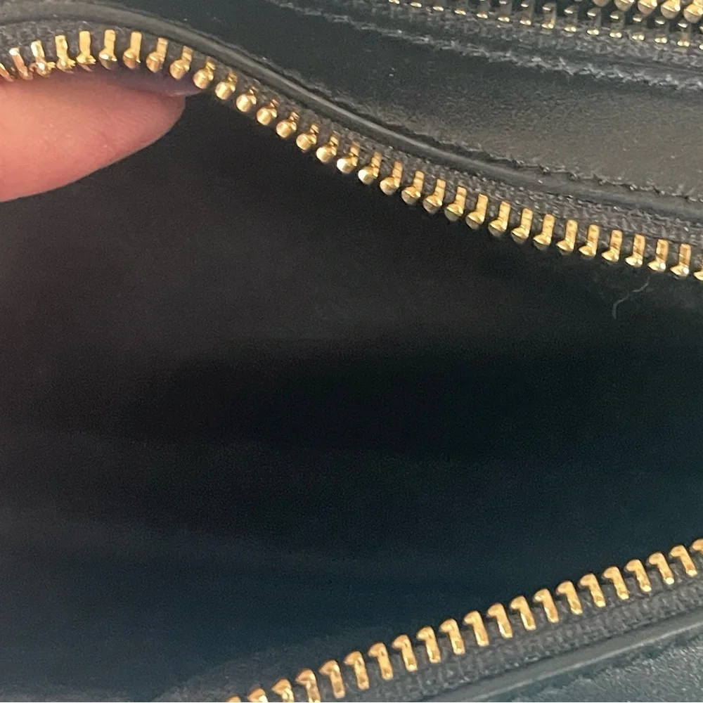 Rare Find | Tory Burch | Bombe Perry Patent Whipstitch Mini - Picture 14 of 16